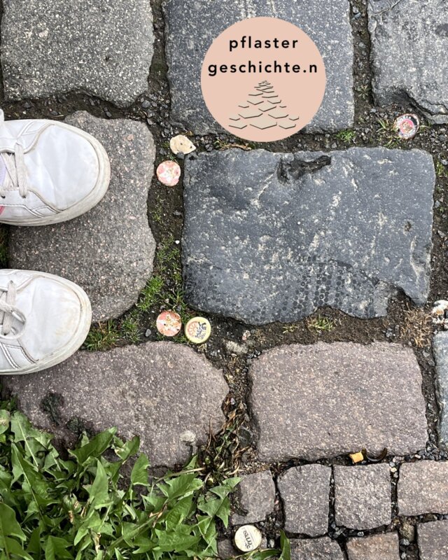 Ganze vier Biersorten im Umkreis eines Pflastersteins –…