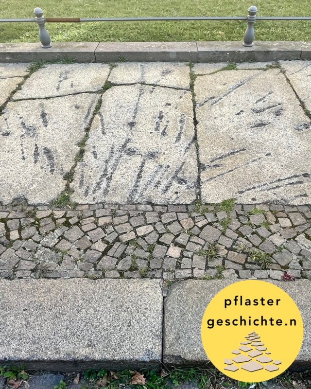 In  Leipzig sind noch zahlreiche Bombenspuren aus dem…